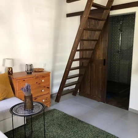 Holiday home Kistuecsoek Vendeghaz Obanya